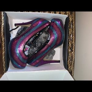 Multi color woman’s pump